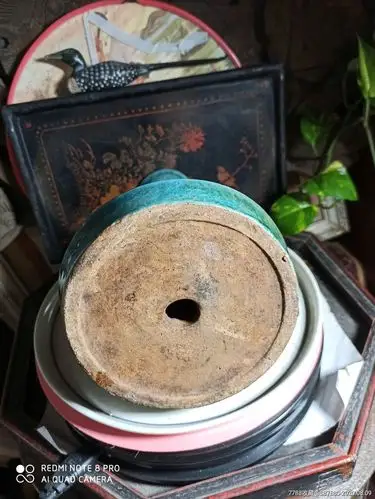 清代广东佛山石湾窑油灯