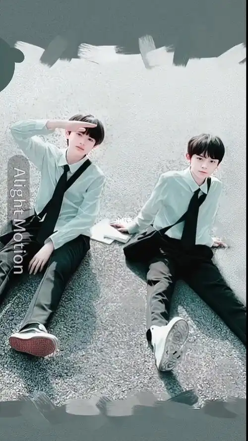 ""小极…""哥哥别怕 我保护你"#左航  #张极