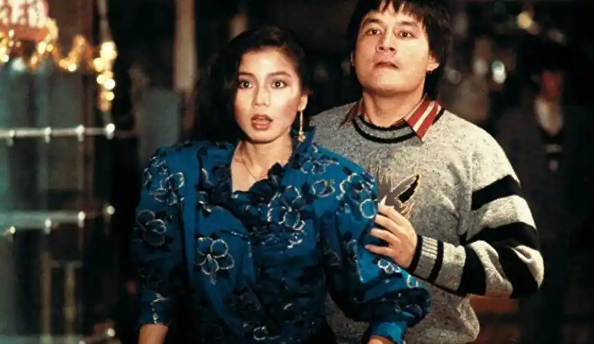 甄妮曝亡夫傅声不忠,事故前三个月没回家,曾怀疑女子是钟楚红_男子