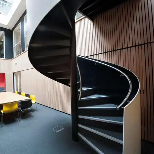 denali旋转楼梯定制别墅轻奢高级钢结构楼梯定做实木定制玻璃扶手