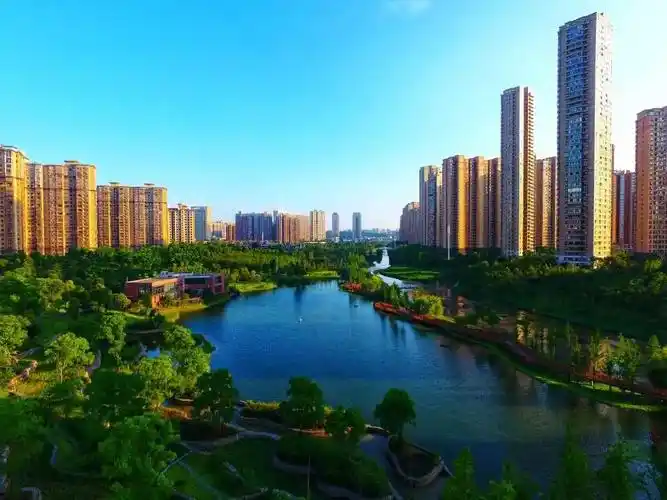 经济日报聚焦雨花碧波荡漾圭塘河