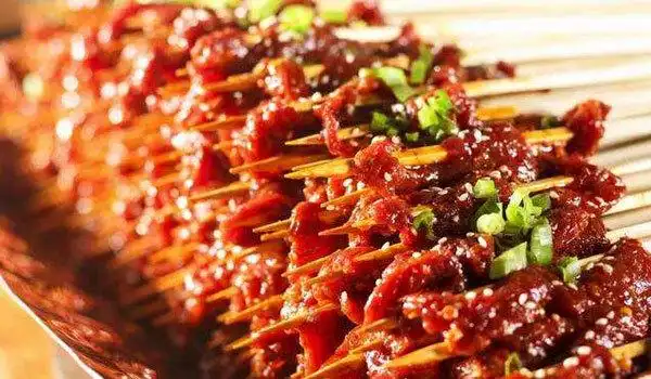 你jio的火锅串串香中的肉菜之王是谁