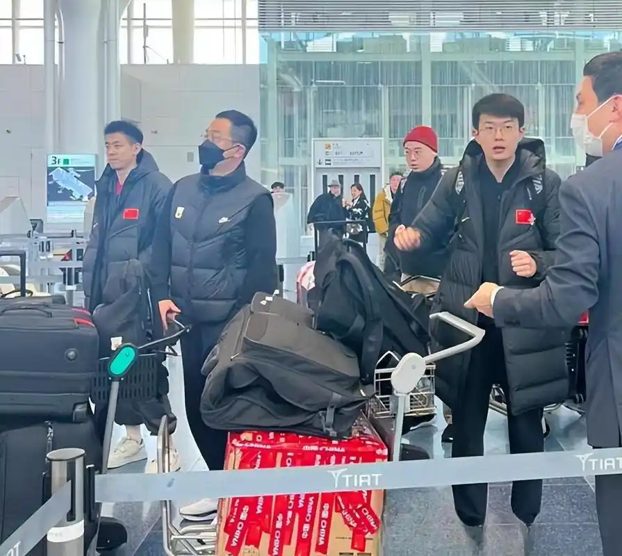 但赵继伟淡定应对称要吸取经验成长;小将杨瀚森虽稚嫩