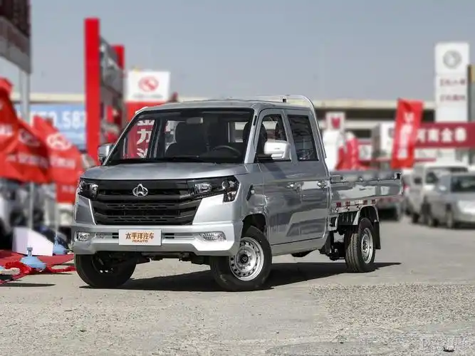 五菱和长安双排小货车哪个好