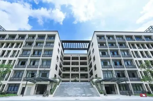 广技师61岁生日快乐