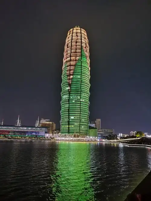 146.玉米楼灯光秀 - 简书