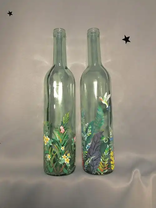 手绘酒瓶