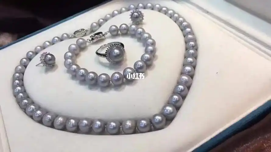 珍珠四件套_珍珠_珍珠项链_时尚_配饰_首饰