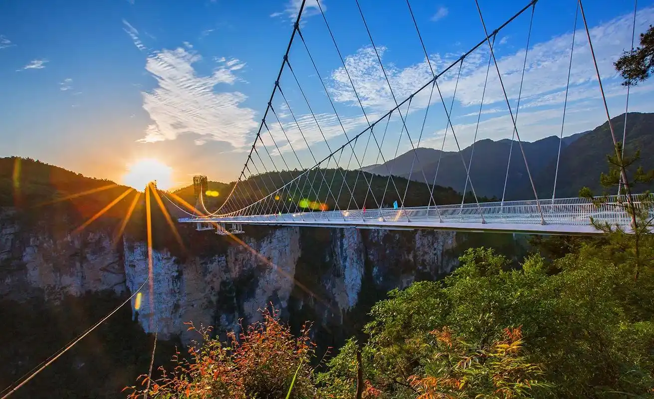 《记住乡愁》之十二,云天渡. 张家界大峡谷玻璃桥是全世界最高 - 抖音