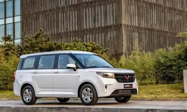 首月的五菱宏光销量超过一万辆,这个成绩已经很不错,在2023年的第二季