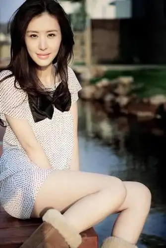 田朴珺和王石:女明星和企业家的老夫少妻恋