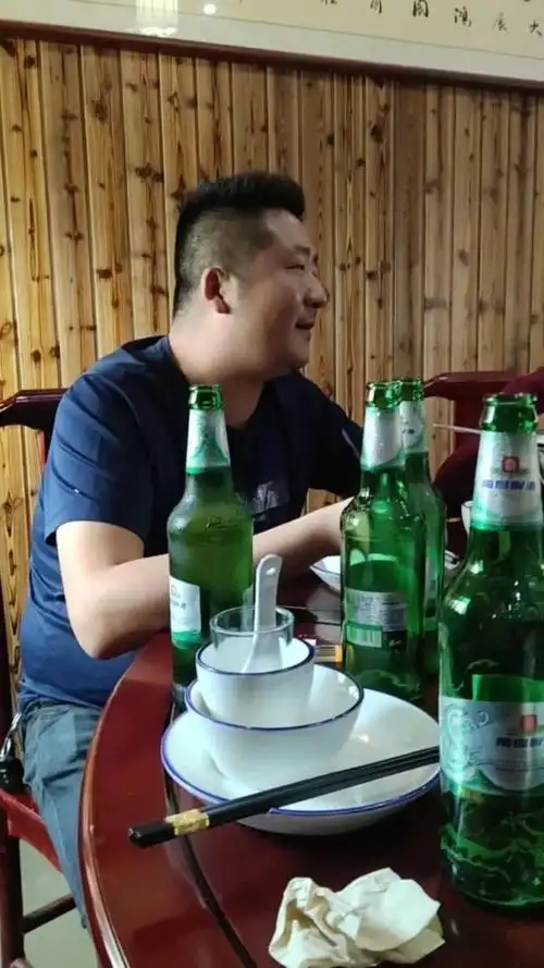 好久没和梅林的兄弟喝酒了!969904