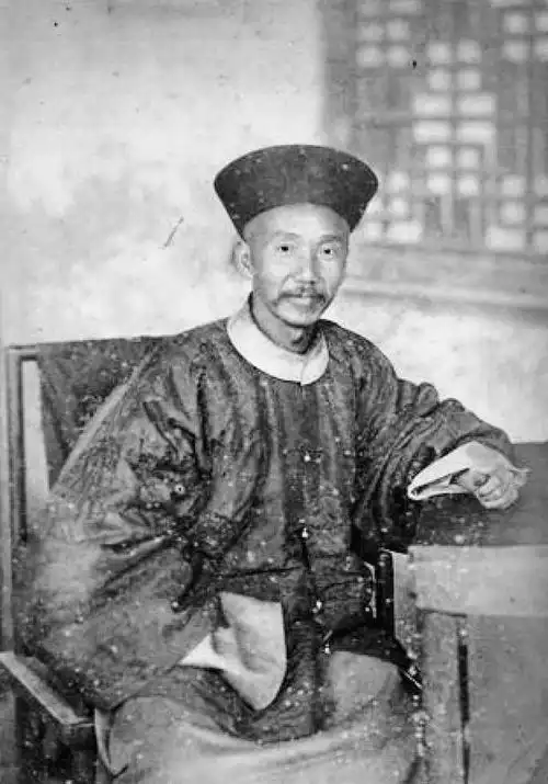 大清入关已230年,靠的还是骑马打仗,一组清朝武官老照片