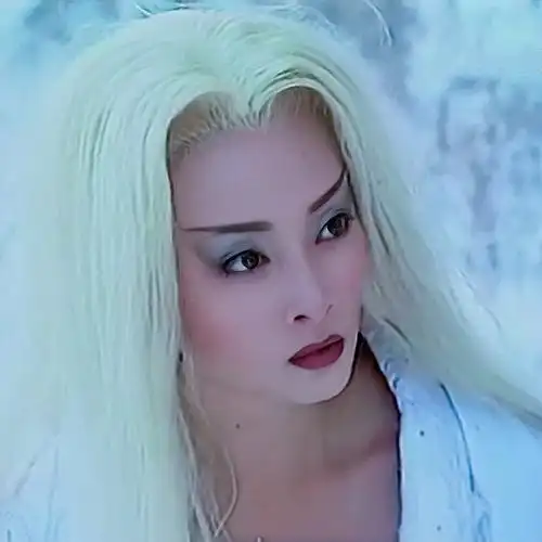 中温婉秀丽的"朱巧云"是不是让人心动不已,亦或是《白发魔女传》中因