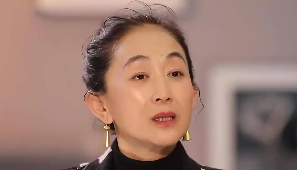 演员陈瑾:不结婚不生育,58岁依旧单身,晚年有巫刚陪伴不孤单_生活