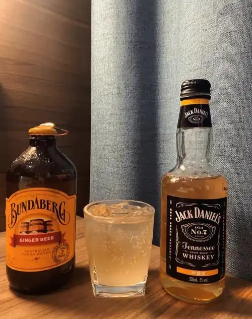 杰克丹尼威士忌( jack daniels)