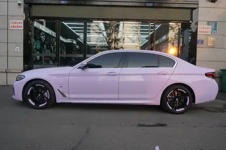 长沙汽车贴膜 长沙实体贴膜店 宝马5系改色贴膜改装 宝马 长沙汇格车