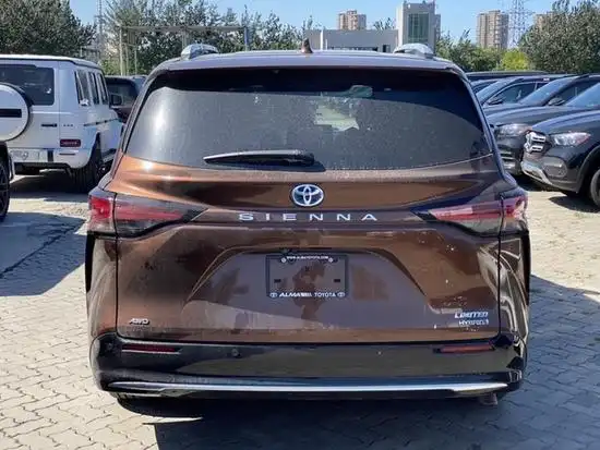 2021款丰田塞纳四驱ltd现车钜惠热销中