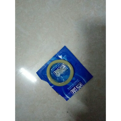 防伪正品名流避孕套炫动三感薄如羽翼12只装男用紧绷小号49mm不易脱落