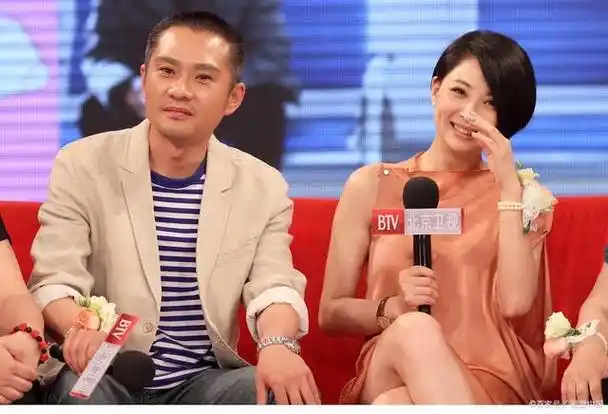 演员任帅,娶了一个外貌普通的妻子,她是如何拥有如此吸引力的呢