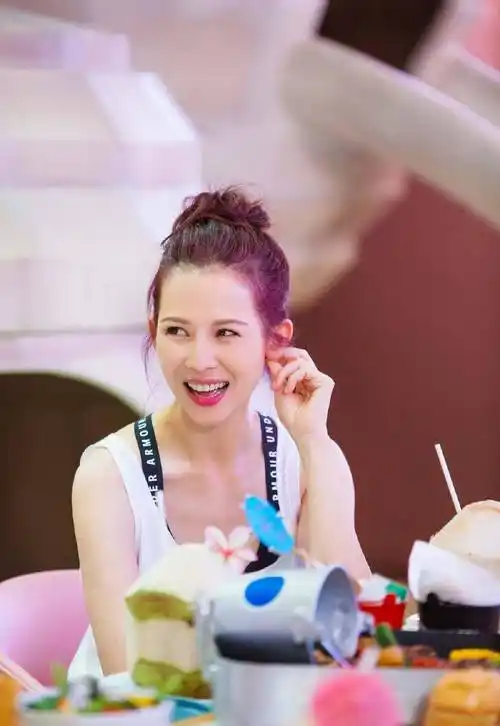 演员蔡少芬经典照片合集