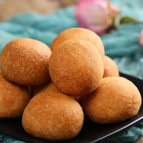 昆明冠生园老字号云腿酥月饼礼盒云南特产火腿月饼酥皮糕点9枚