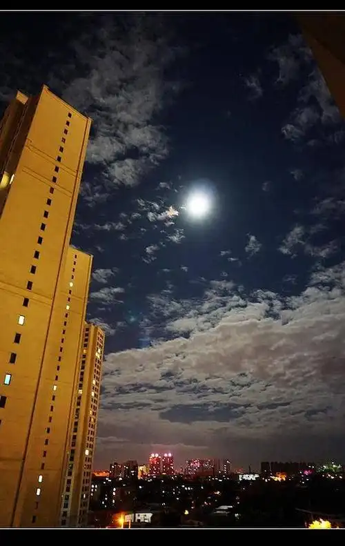 [原创]明月十五圆,灯火中秋亮! - 网友实拍 - 吃喝玩乐 - 手机铁血网