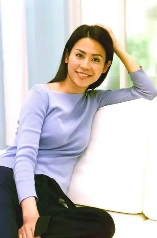 原创一直觉得宣萱长得一般看到她出道时的照片原来她这么美的么