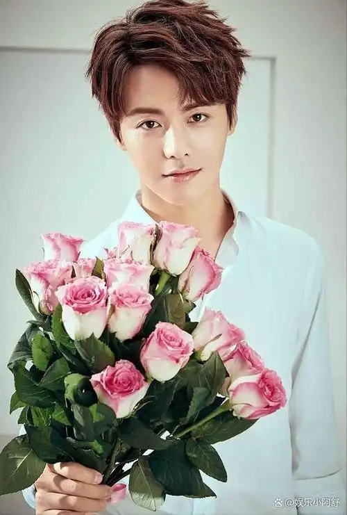 演配角抢男主风头挑大梁却又差了点意思这10位男星真尴尬