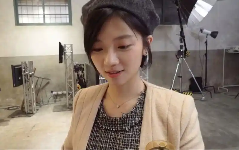 【萌学园4】艾格妮丝花絮cut