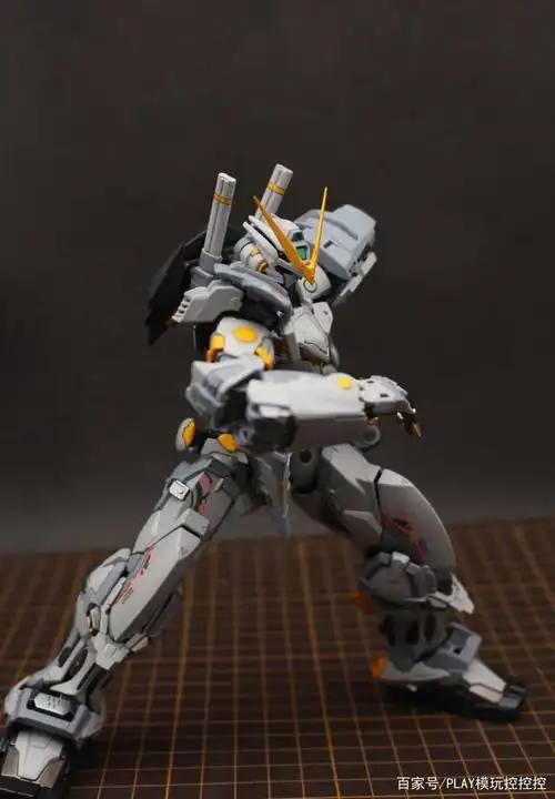 换色重涂,机动战士高达白异端高达模型