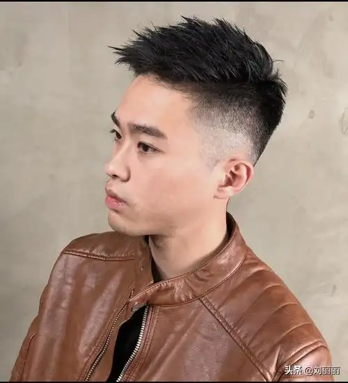 男生烫个中分多少钱男发别乱剪