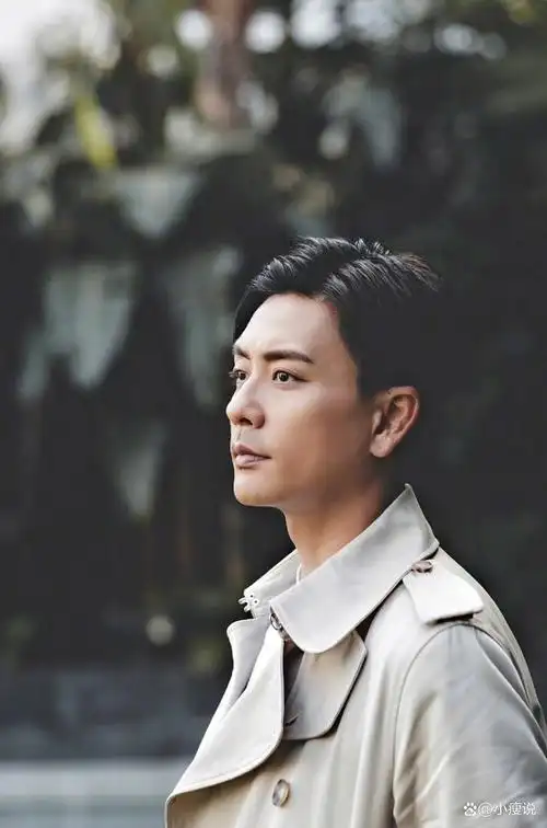 近日黄宗泽与周秀娜主演的电视剧《叠影狙击》正在热播,剧中黄宗泽