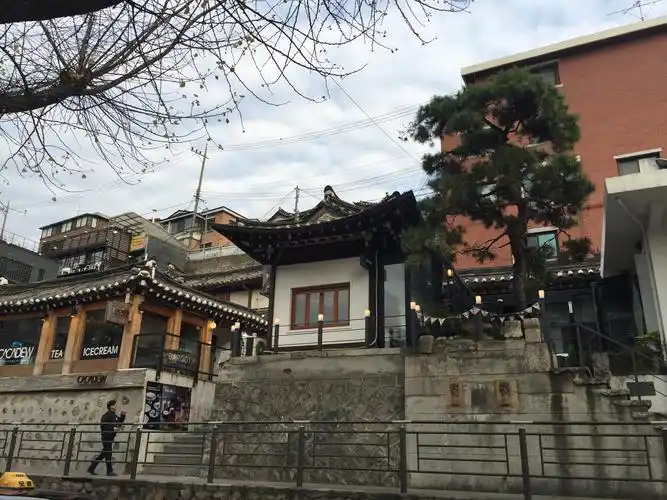 【携程攻略】首尔三清洞景点,10月中旬-11月份,如果你去首尔,三清洞