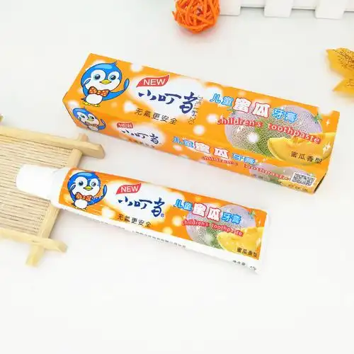 批发小叮当儿童牙膏无氟安全儿童水果牙膏洁齿护牙好味道