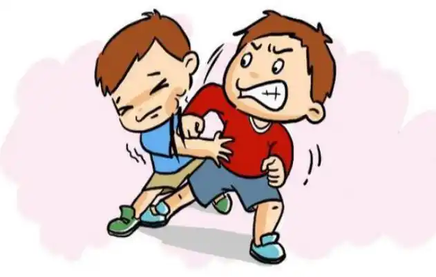 自己熊孩子打架教你这两招轻松应对