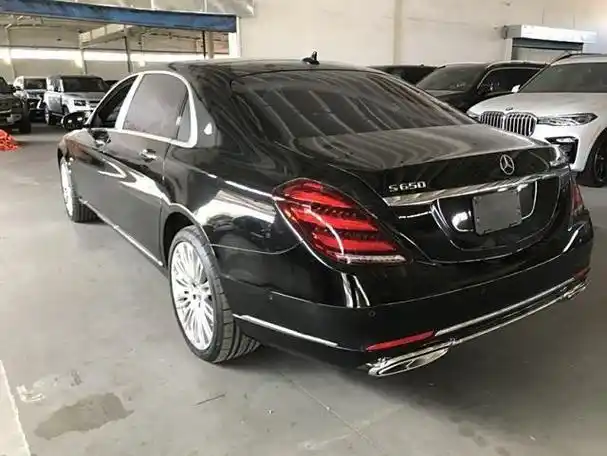 19款墨版奔驰迈巴赫s650 v12现车实拍