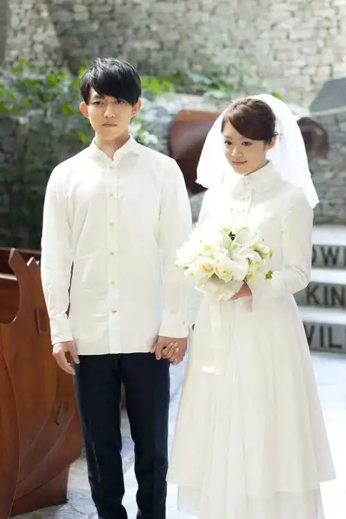 林宥嘉新歌mv日本拍婚照萌系王子发威吸樱花妈牵手