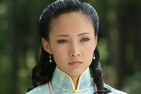 她美貌无双是演技派,嫁给富豪又恋无情郎,惨死家中太心酸