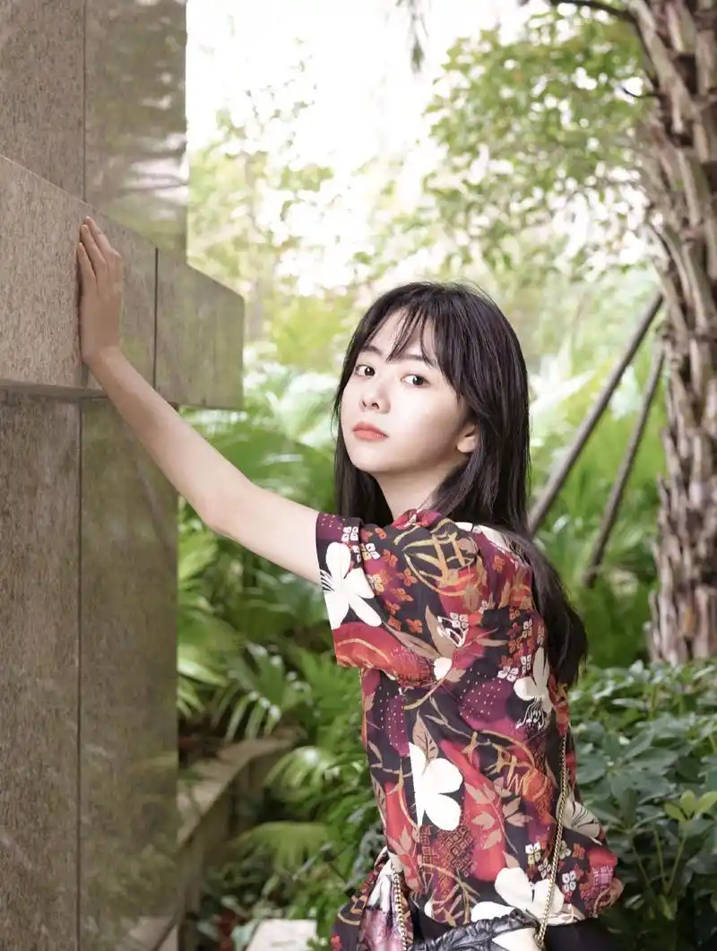 少女感的谭松韵