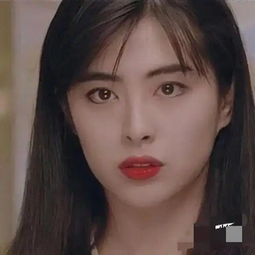 第二位王祖贤妩媚多姿妖娆性感