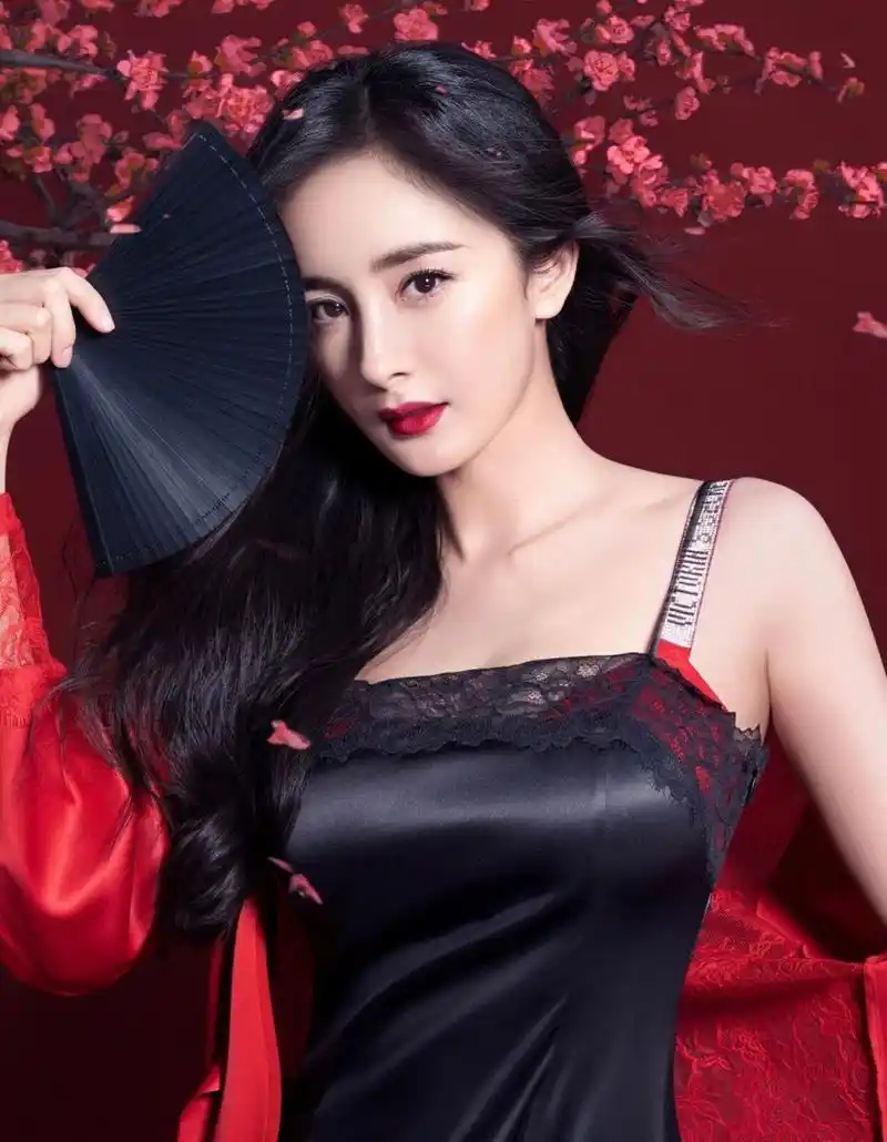 杨幂 性感内衣照