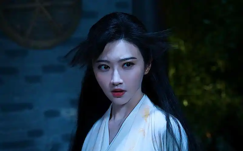 许凯景甜新电视剧超然上线!