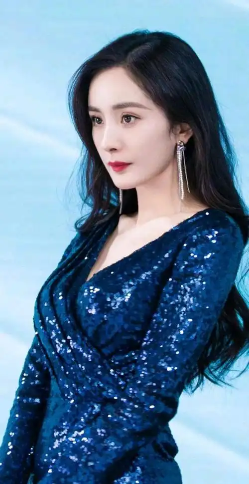 女神杨幂高清写真美图肤白貌美大长腿美不胜收