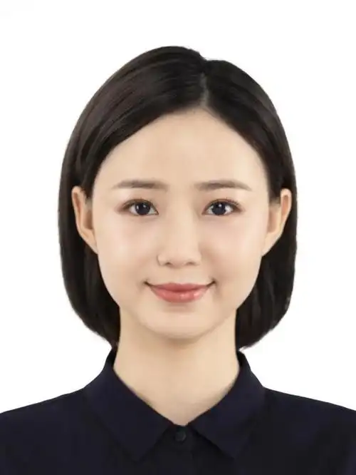 建议大小不超过10m,宽高比例3:4;③正脸头像,人像水平居中,人脸的水