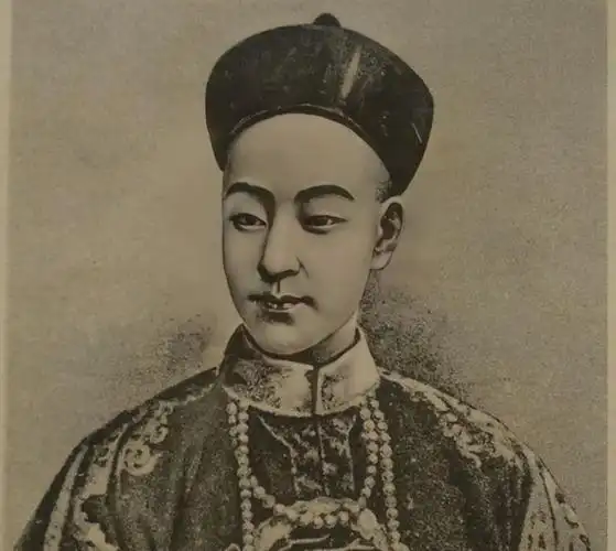 晚清1875年的1月12日,慈禧太后唯一的儿子同治帝载淳在皇宫养心殿病重