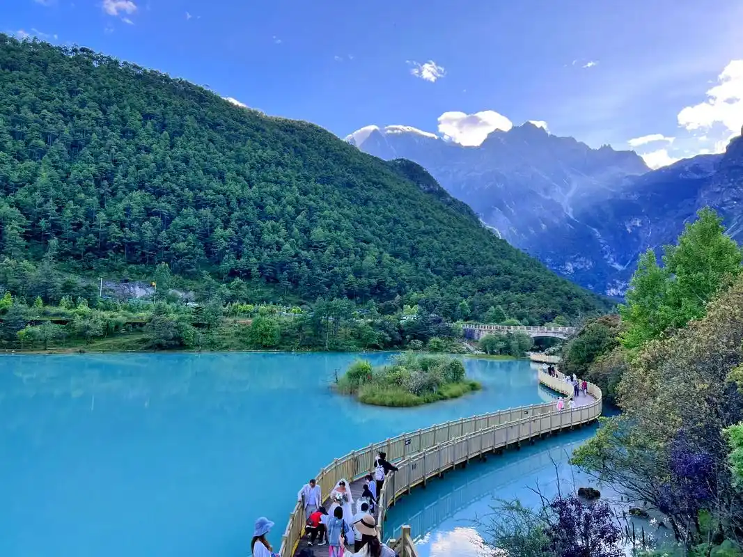 每一张照片都是满满的回忆 #蓝月谷玉龙雪山 - 抖音