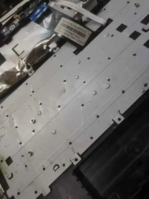 笔记本键盘怎么拆(戴尔,惠普,华为,花硕笔记本拆卸维修图解)