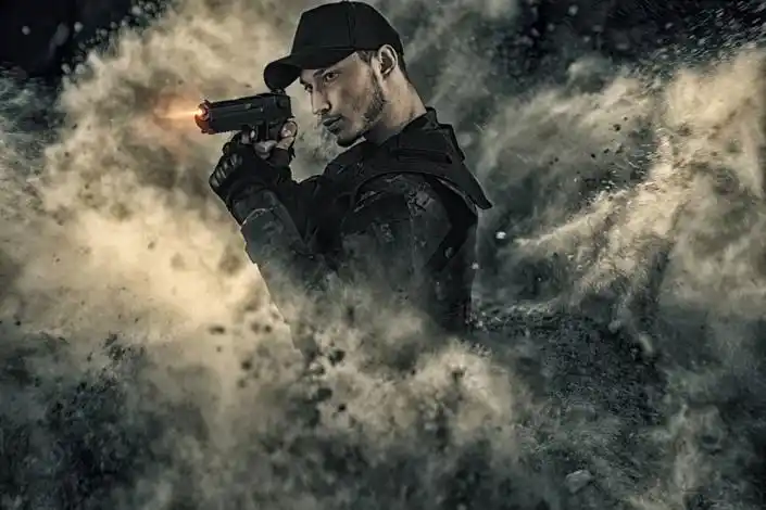 海报设计在ps中设计简洁的枪战片海报