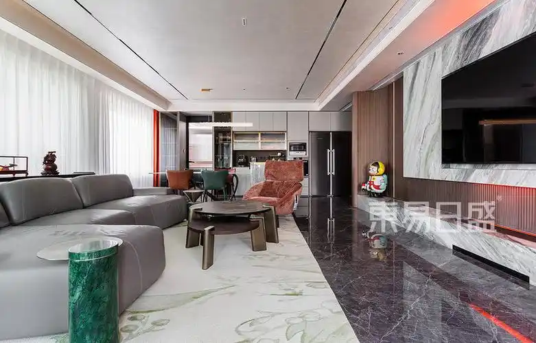 当前位置:>首页>装修案例>滨江玺230平现代风格案例>800_512